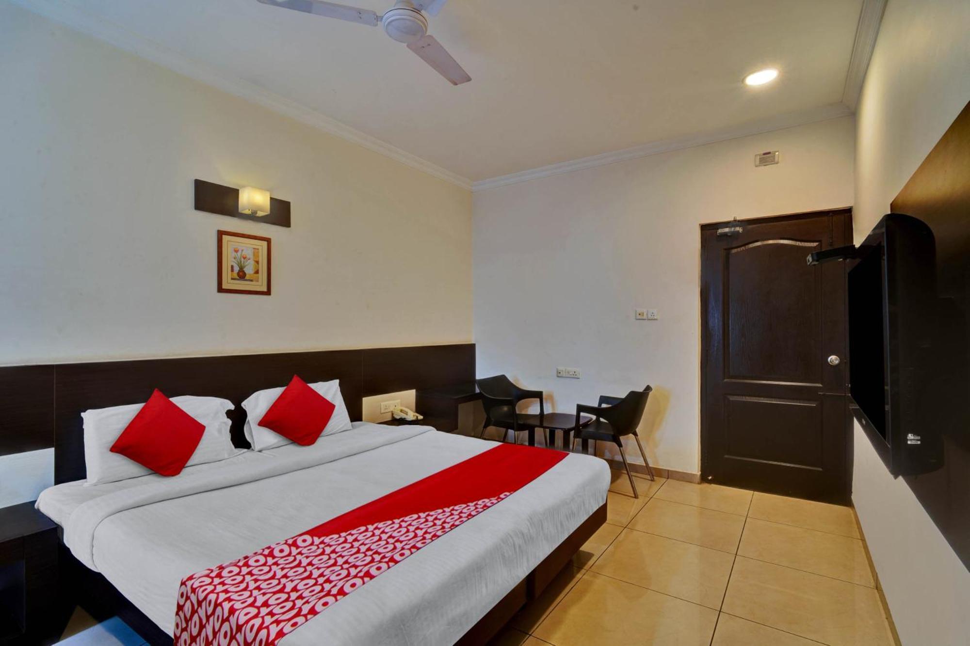 Hotel O Jk Inn Tiruppur Buitenkant foto